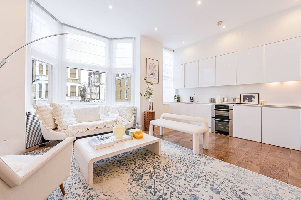 Квартира в Лондоне, Великобритания, 60 м² - фото 10