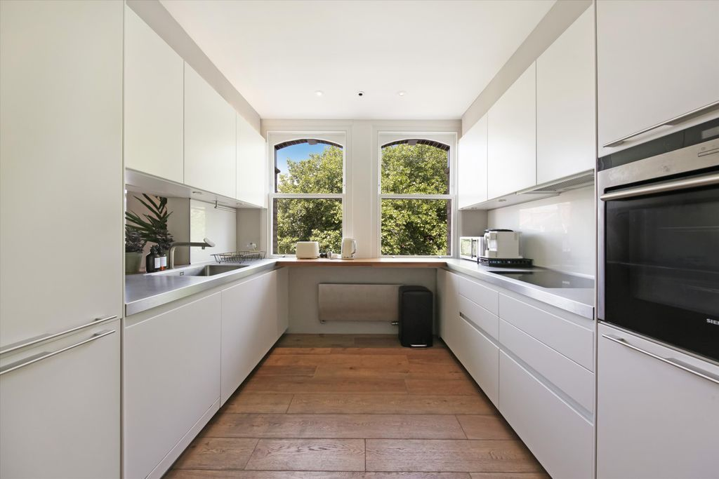 Квартира в Лондоне, Великобритания, 126 м² - фото 10