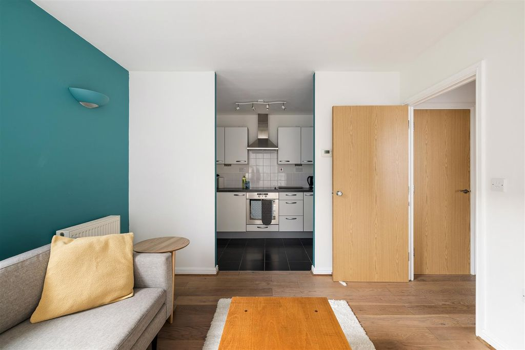 Квартира в Лондоне, Великобритания, 39 м² - фото 11