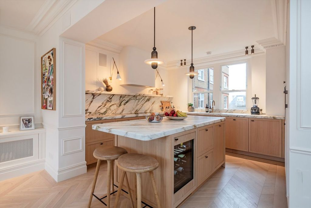 Квартира в Лондоне, Великобритания, 14 м² - фото 11