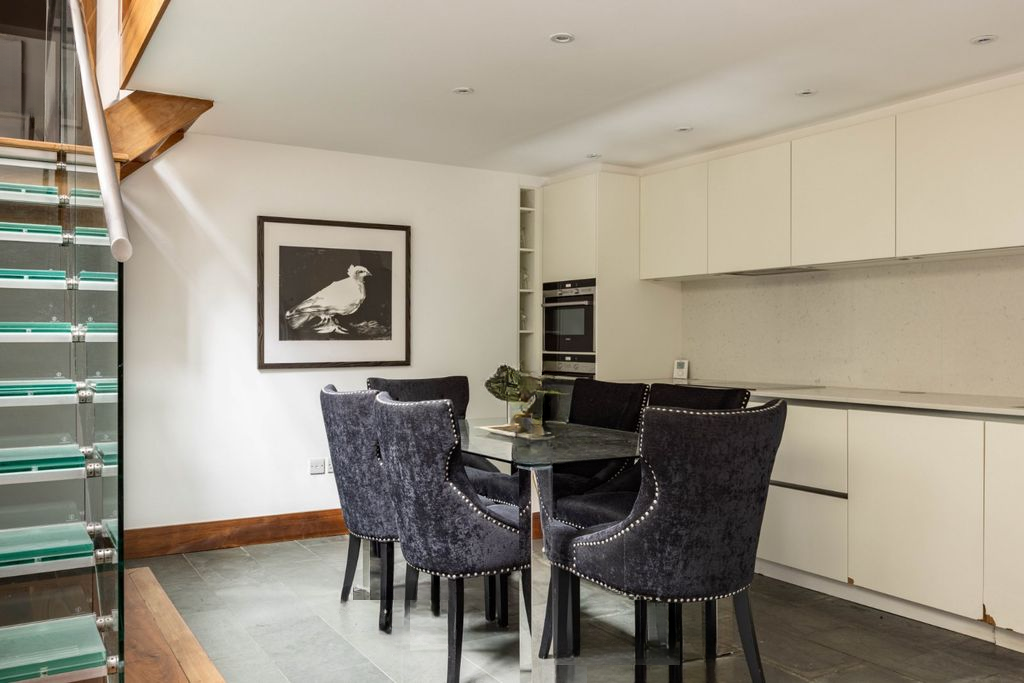 Квартира в Лондоне, Великобритания, 92 м² - фото 11