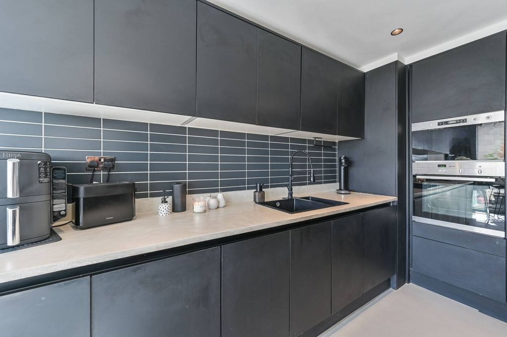 Квартира в Лондоне, Великобритания, 75 м² - фото 11