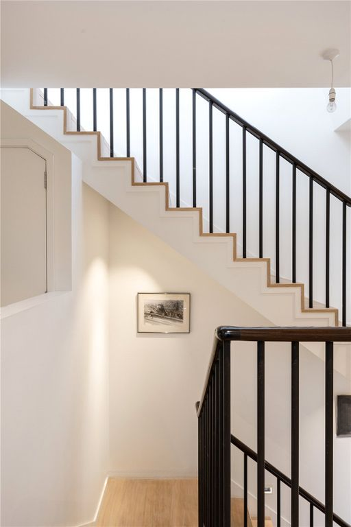 Квартира в Лондоне, Великобритания, 9 м² - фото 11