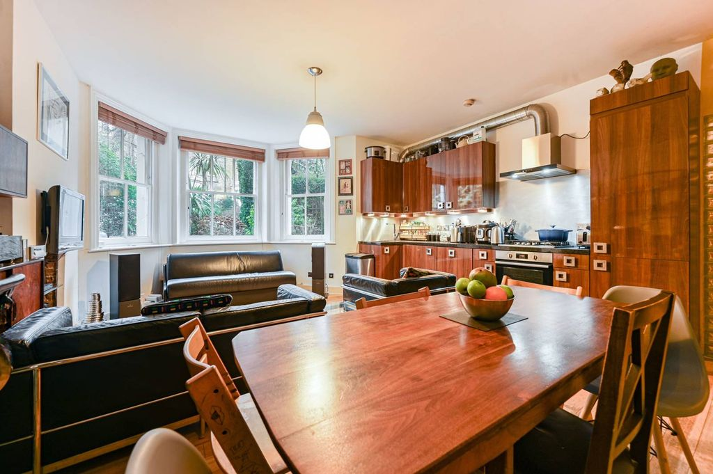Квартира в Лондоне, Великобритания, 62 м² - фото 12