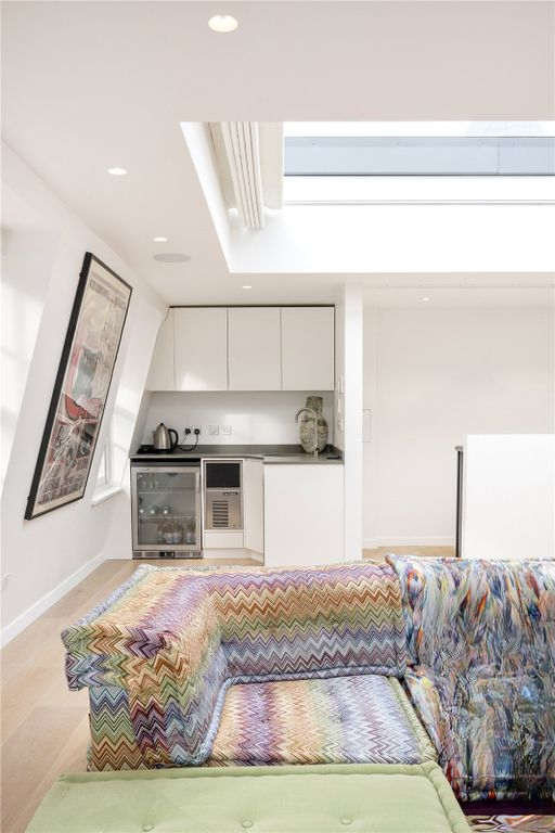 Квартира в Лондоне, Великобритания, 9 м² - фото 12