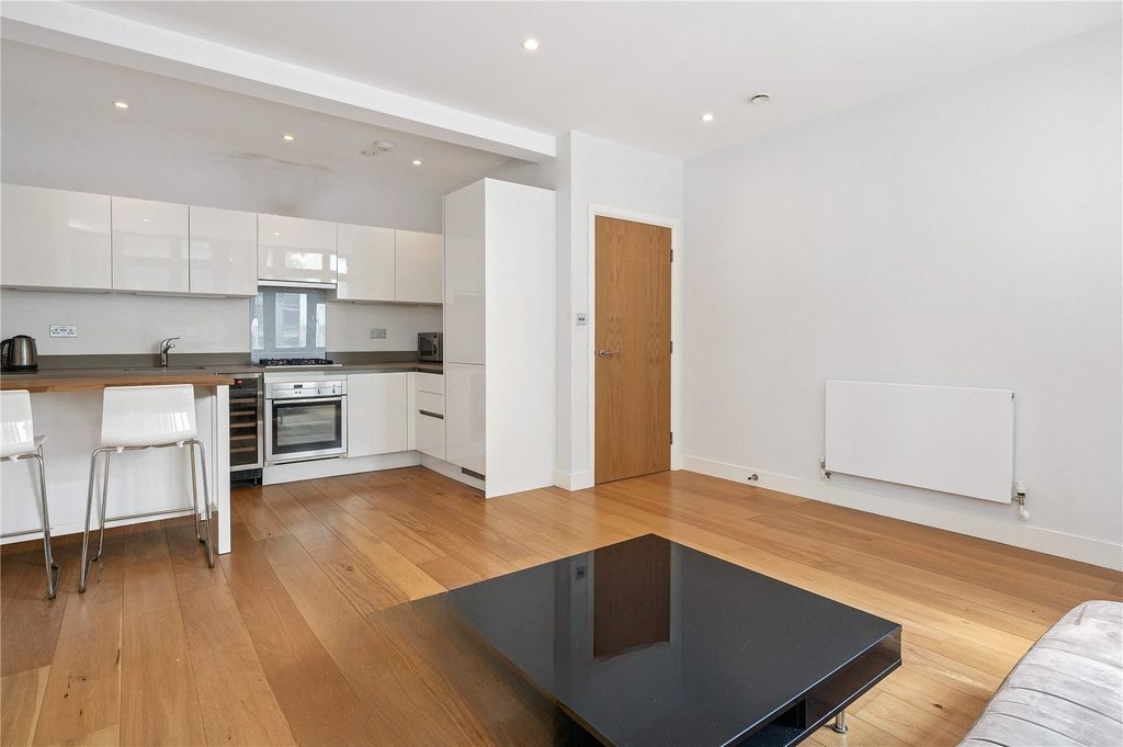 Квартира в Лондоне, Великобритания, 47 м² - фото 12