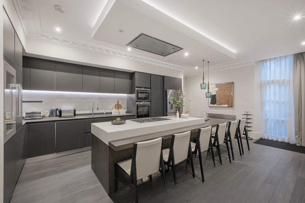 Квартира в Лондоне, Великобритания, 158 м² - фото 12