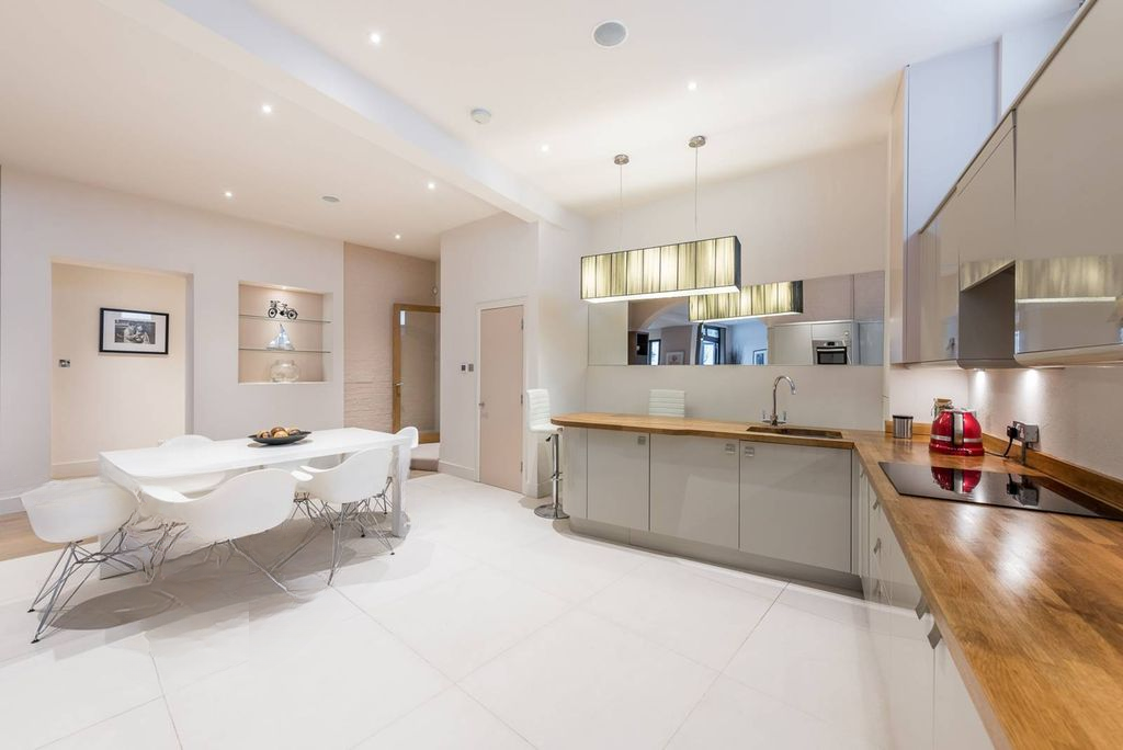 Квартира в Лондоне, Великобритания, 241 м² - фото 13