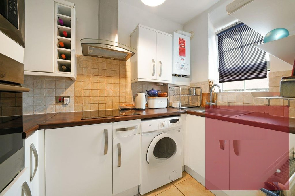 Квартира в Лондоне, Великобритания, 43 м² - фото 13