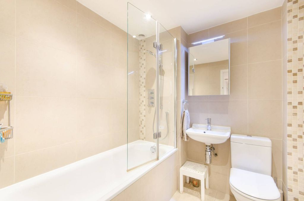 Квартира в Лондоне, Великобритания, 48 м² - фото 13