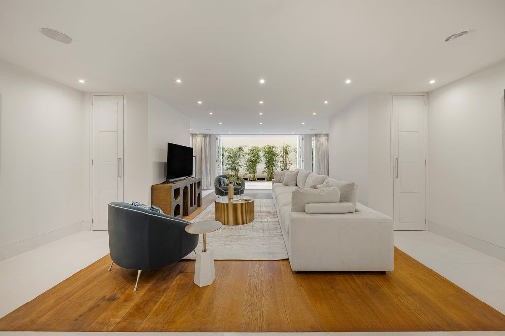 Квартира в Лондоне, Великобритания, 413 м² - фото 15