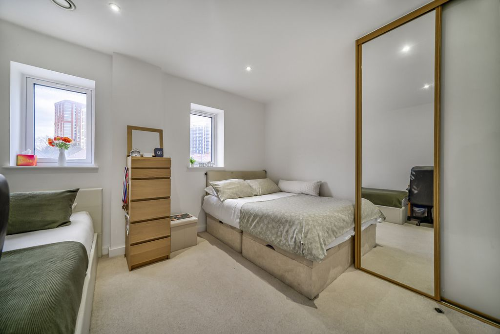 Квартира в Лондоне, Великобритания, 58 м² - фото 15