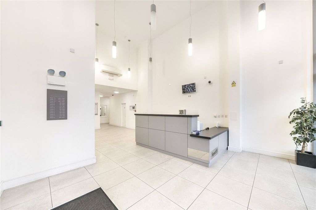 Квартира в Лондоне, Великобритания, 46 м² - фото 16