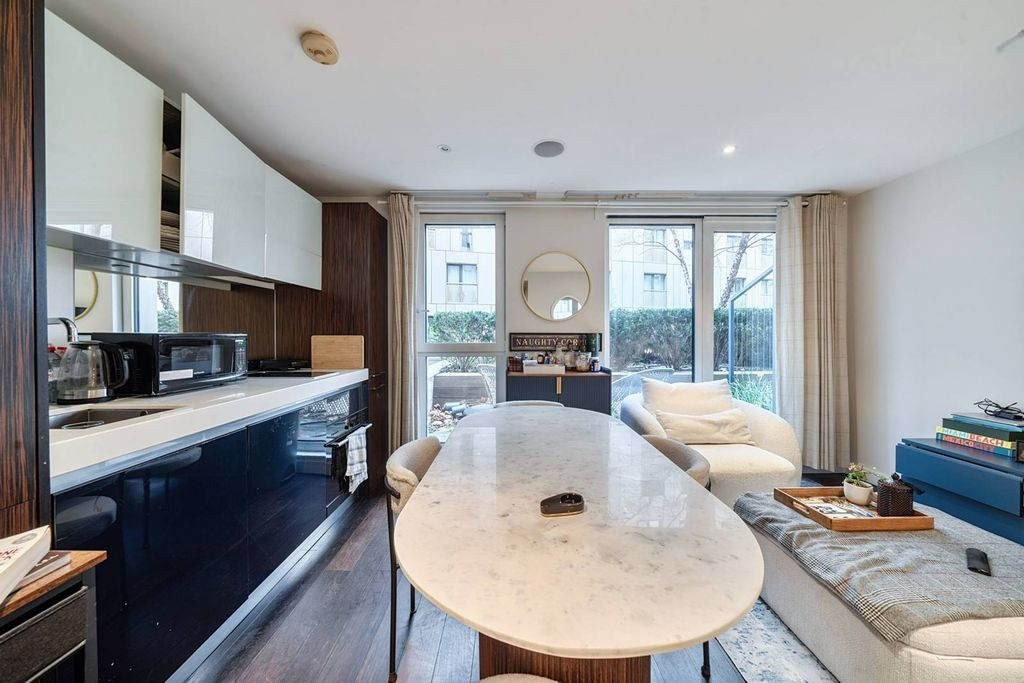 Квартира в Лондоне, Великобритания, 36 м² - фото 16