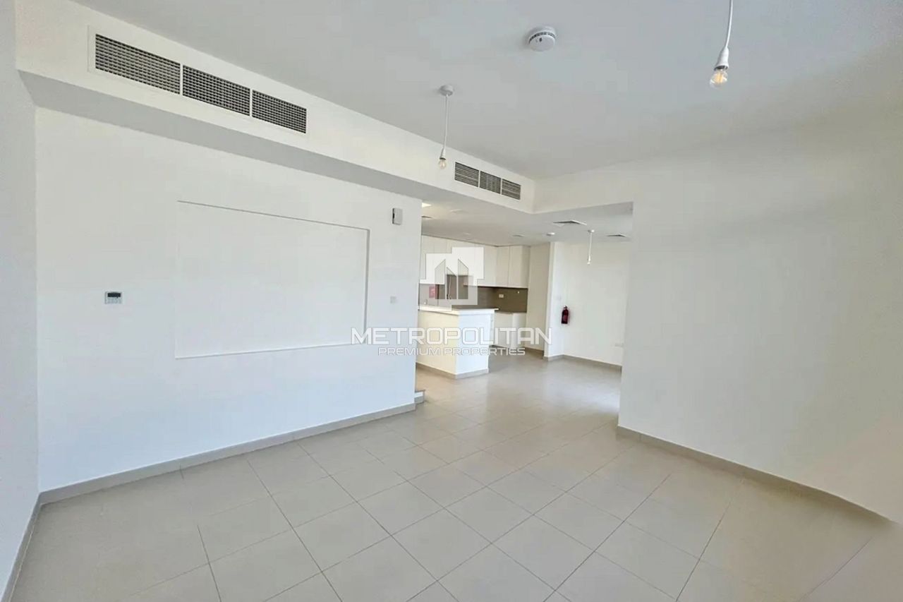 Таунхаус в Дубае, ОАЭ, 199 м² - фото 2