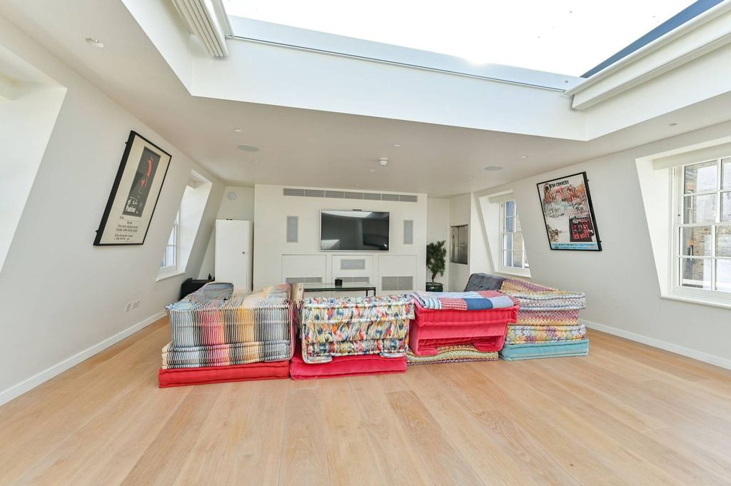 Квартира в Лондоне, Великобритания, 316 м² - фото 16