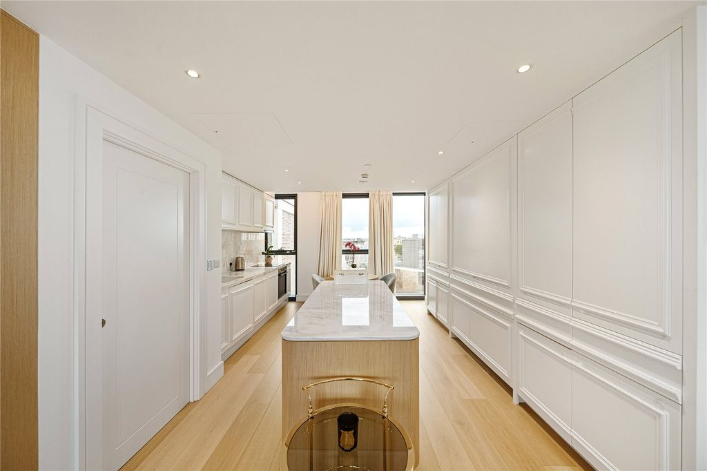 Квартира в Лондоне, Великобритания, 198 м² - фото 16