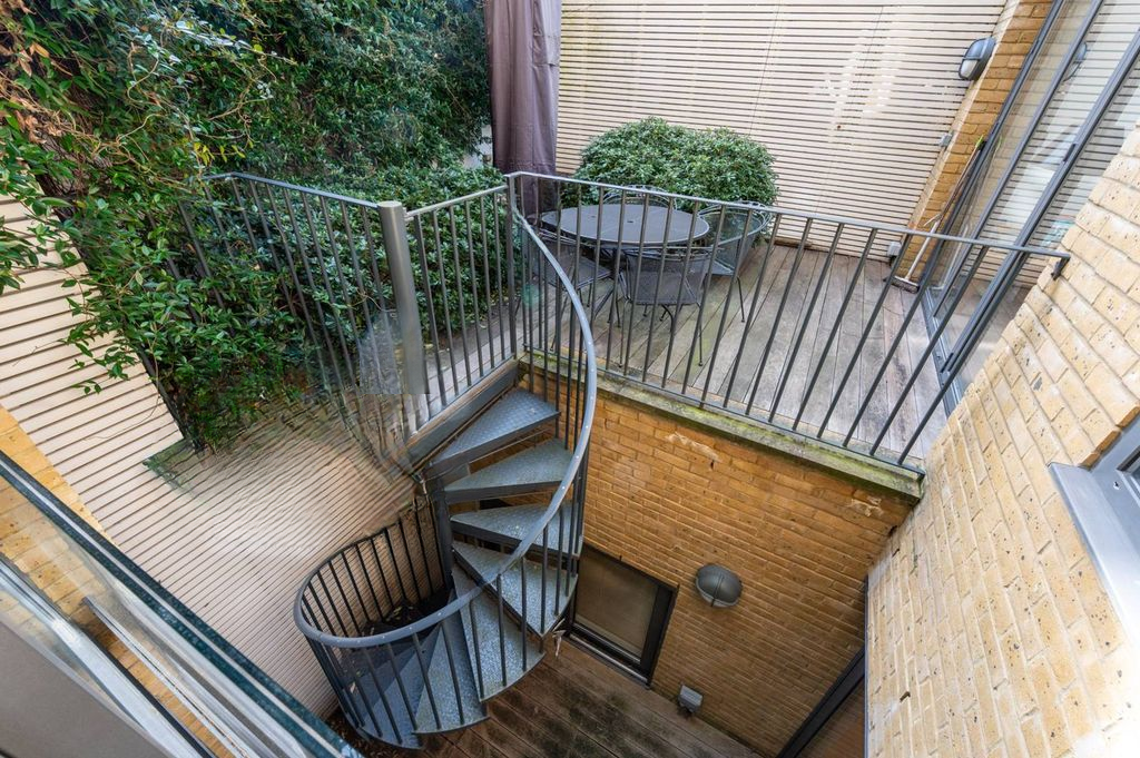 Квартира в Лондоне, Великобритания, 316 м² - фото 18