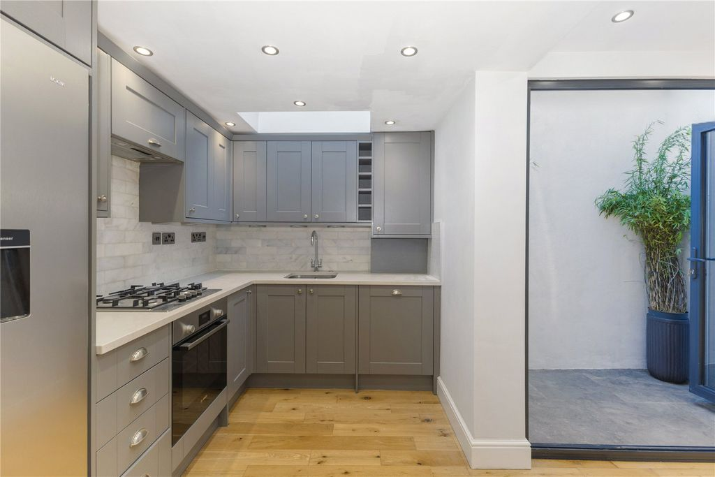 Квартира в Лондоне, Великобритания, 122 м² - фото 19