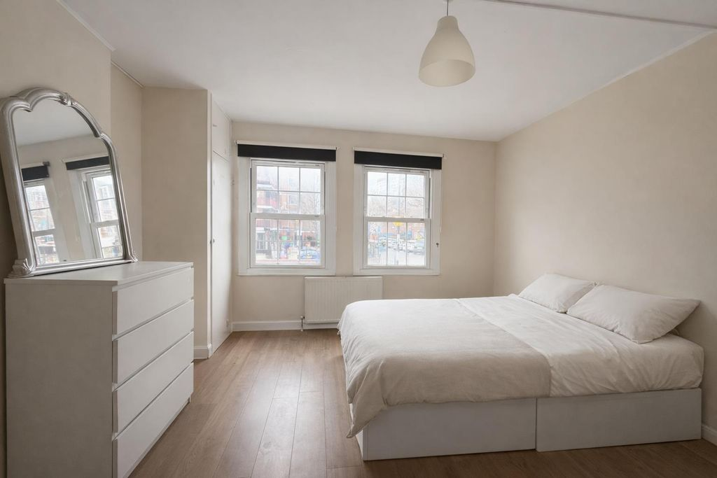 Квартира в Лондоне, Великобритания, 65 м² - фото 1