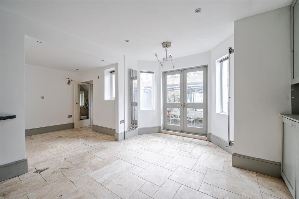 Квартира в Лондоне, Великобритания, 40 м² - фото 1