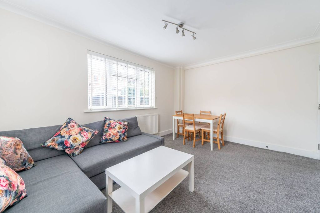 Квартира в Лондоне, Великобритания, 58 м² - фото 1