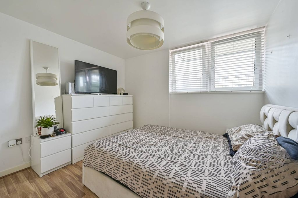 Квартира в Лондоне, Великобритания, 48 м² - фото 1