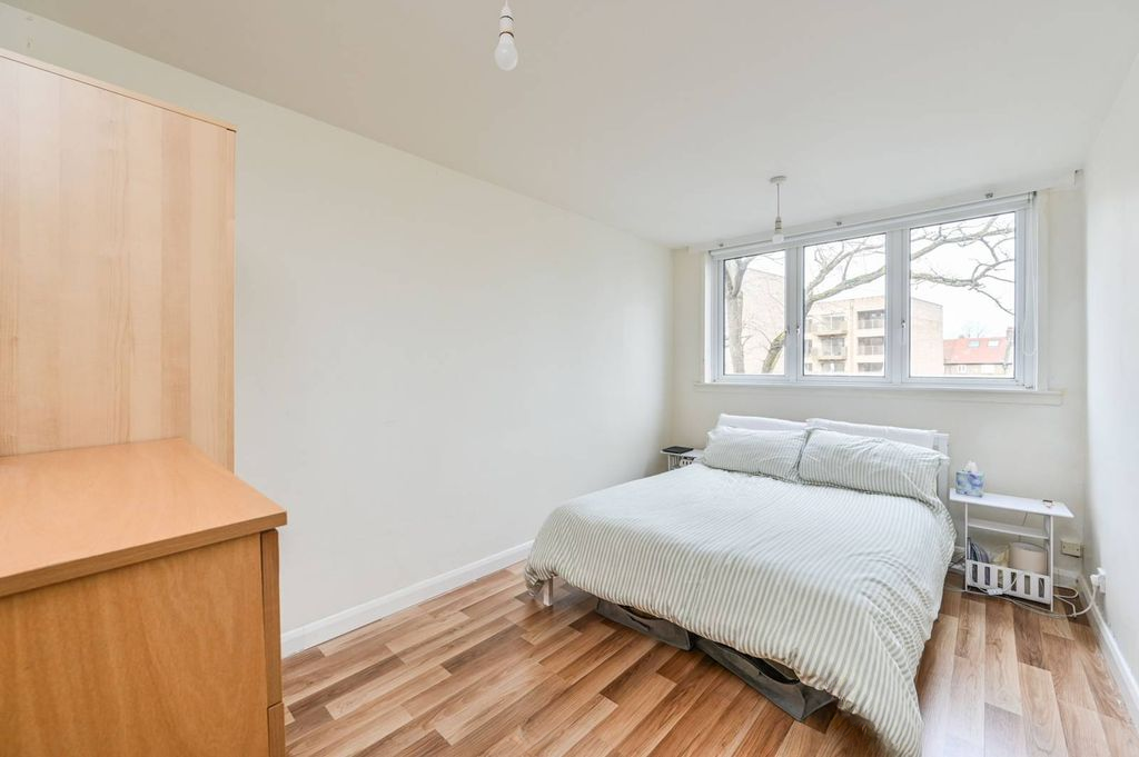 Квартира в Лондоне, Великобритания, 47 м² - фото 1