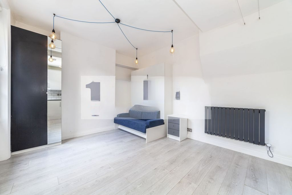 Квартира в Лондоне, Великобритания, 22 м² - фото 1