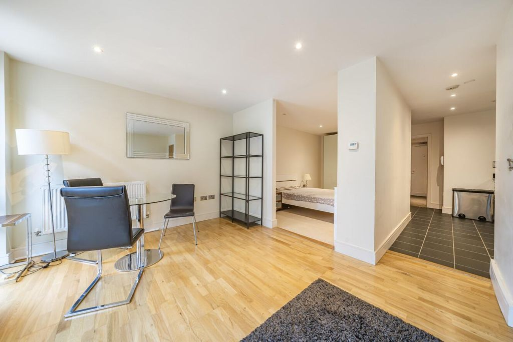 Квартира в Лондоне, Великобритания, 43 м² - фото 1