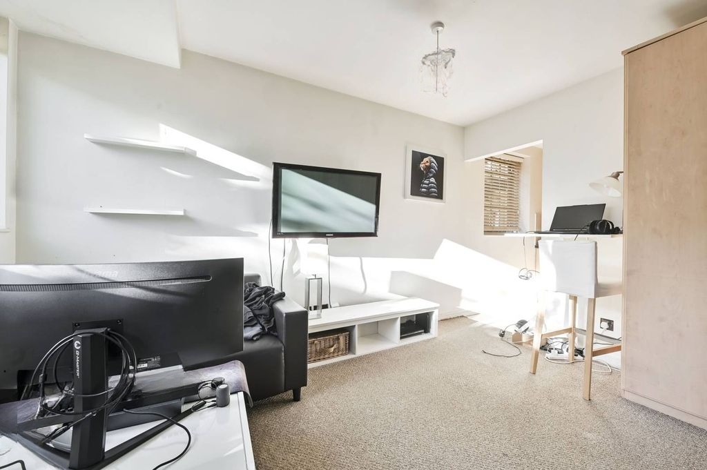 Квартира в Лондоне, Великобритания, 30 м² - фото 1