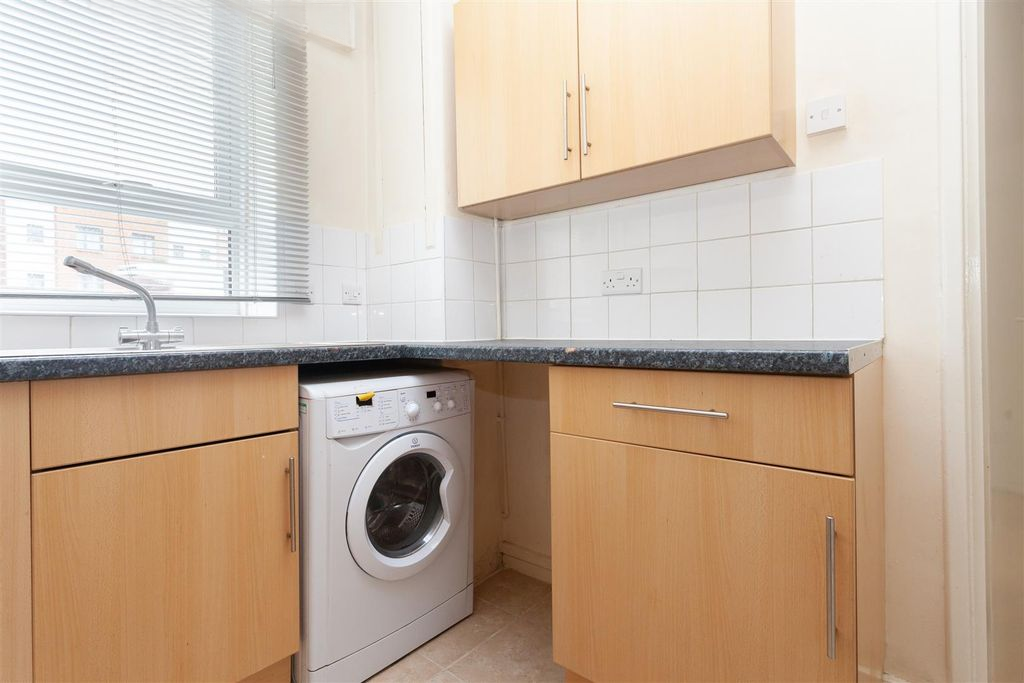 Квартира в Лондоне, Великобритания, 45 м² - фото 2