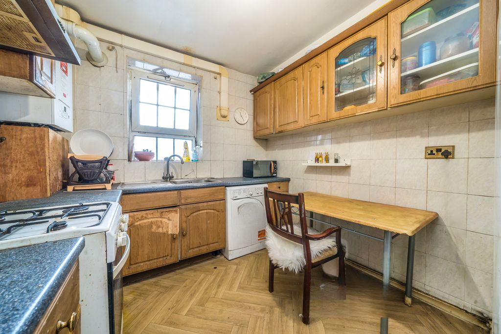 Квартира в Лондоне, Великобритания, 61 м² - фото 2
