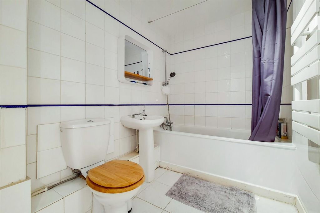 Квартира в Лондоне, Великобритания, 42 м² - фото 2