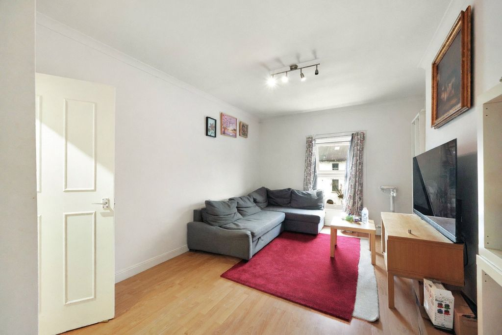 Квартира в Лондоне, Великобритания, 85 м² - фото 2