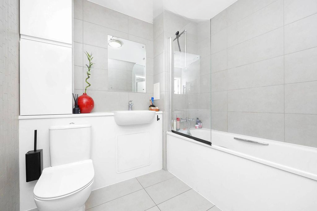 Квартира в Лондоне, Великобритания, 48 м² - фото 3