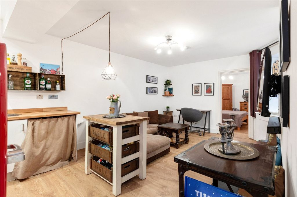 Квартира в Лондоне, Великобритания, 36 м² - фото 3