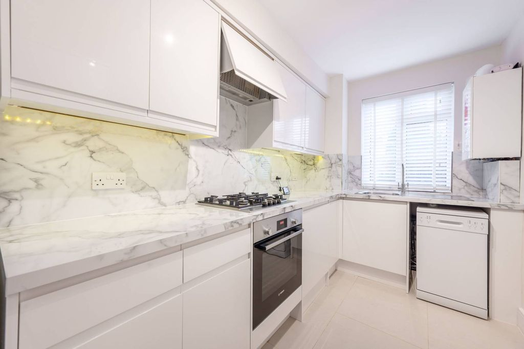 Квартира в Лондоне, Великобритания, 58 м² - фото 3