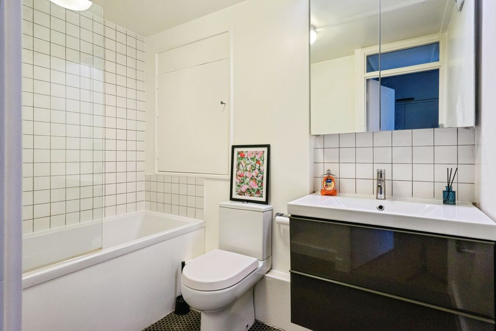 Квартира в Лондоне, Великобритания, 42 м² - фото 4