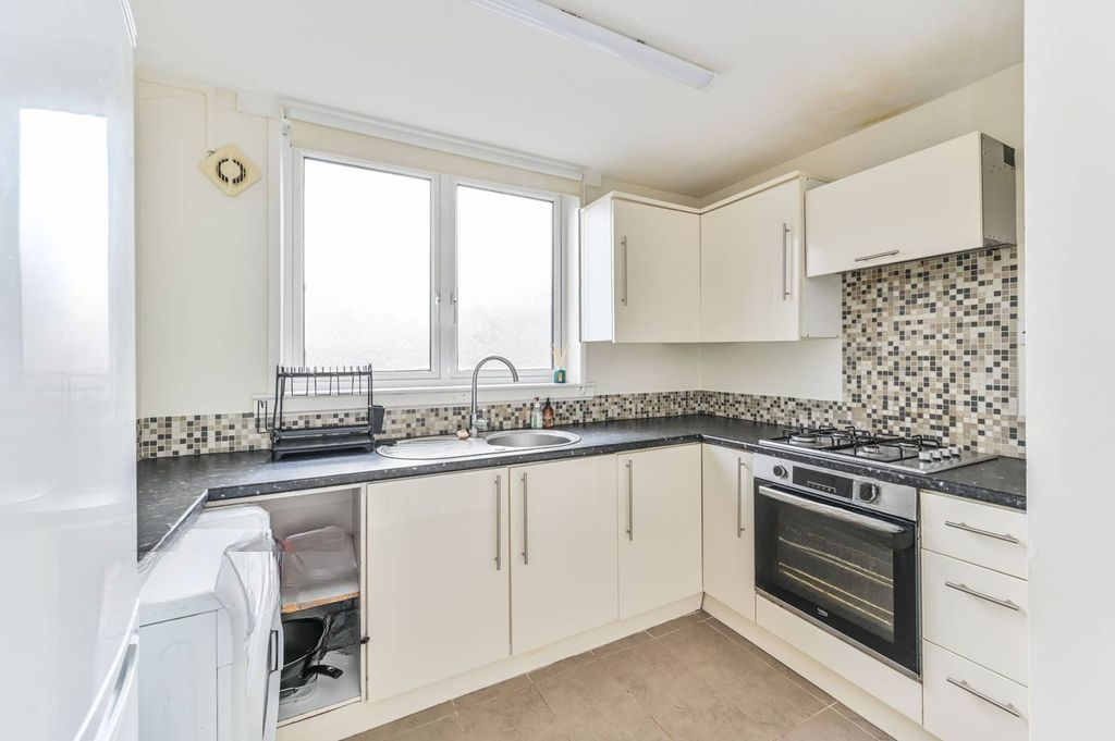 Квартира в Лондоне, Великобритания, 47 м² - фото 6