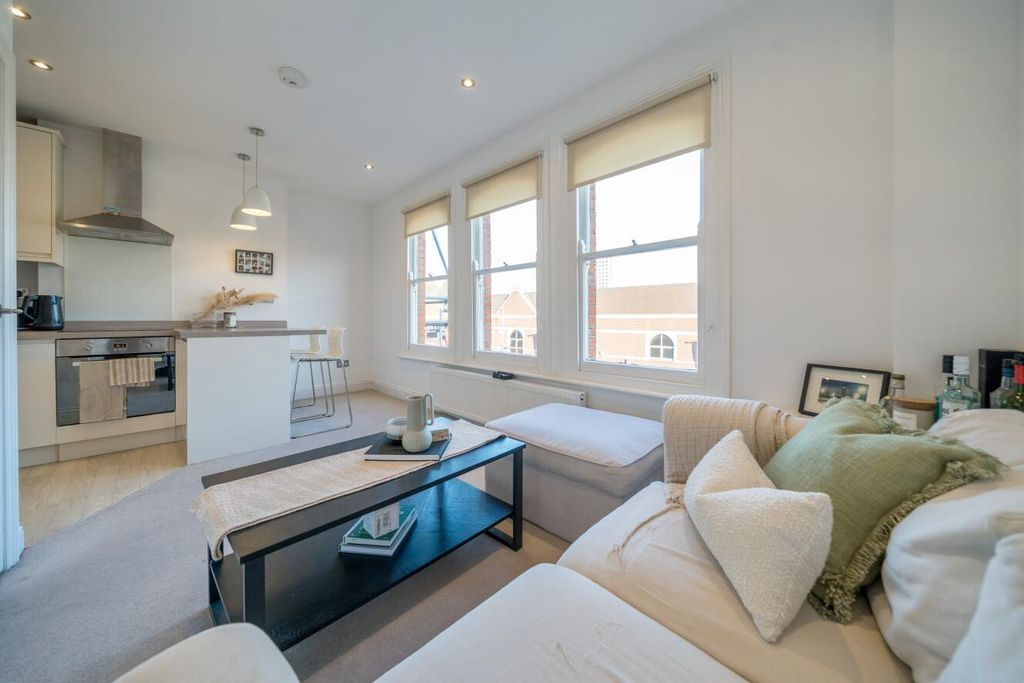 Квартира в Лондоне, Великобритания, 35 м² - фото 6