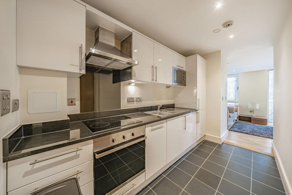 Квартира в Лондоне, Великобритания, 43 м² - фото 10