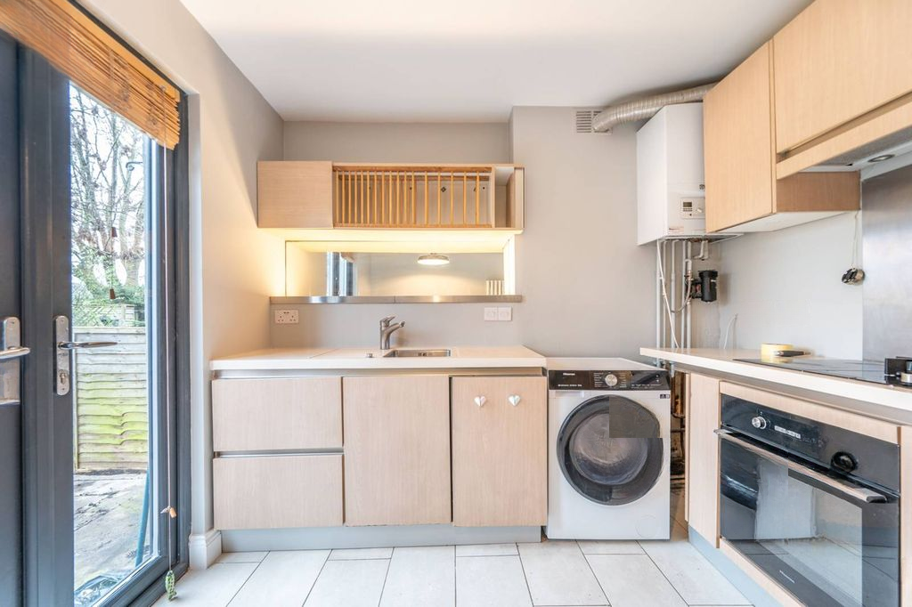 Квартира в Лондоне, Великобритания, 66 м² - фото 11