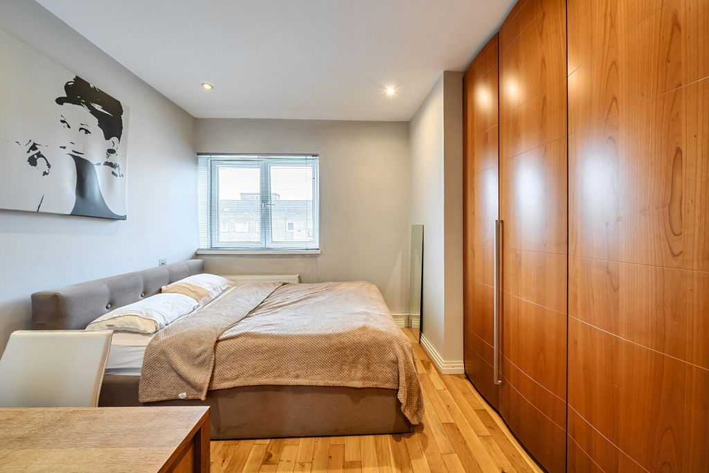 Квартира в Лондоне, Великобритания, 60 м² - фото 11