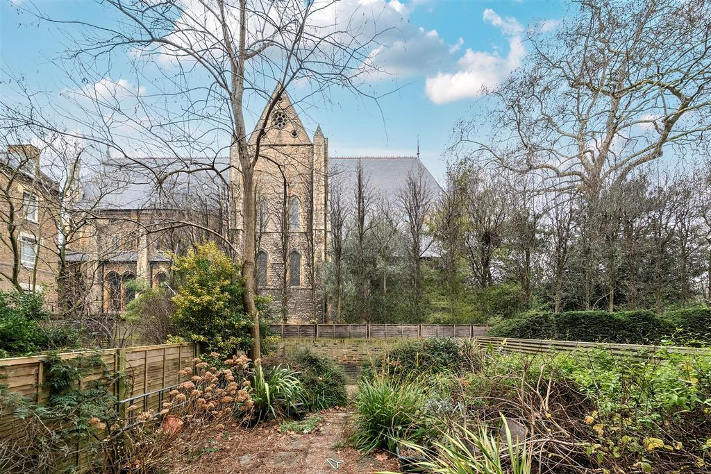 Квартира в Лондоне, Великобритания, 40 м² - фото 11