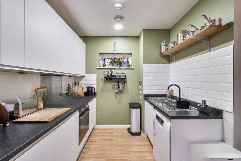 Квартира в Лондоне, Великобритания, 41 м² - фото 11