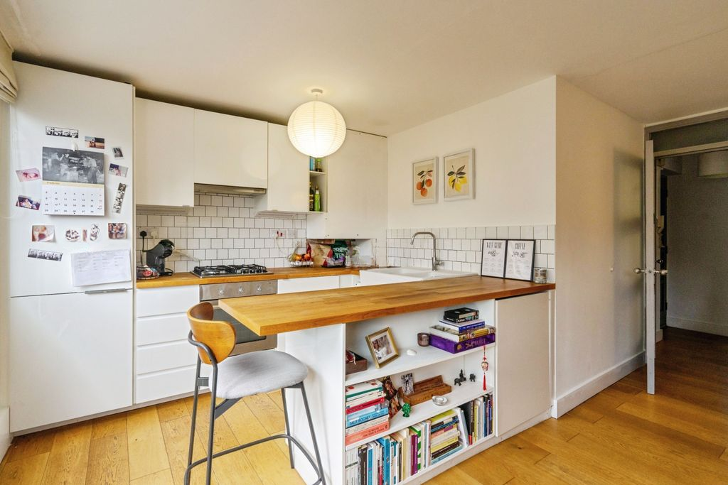 Квартира в Лондоне, Великобритания, 42 м² - фото 13