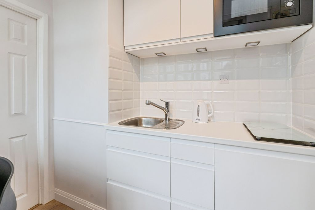 Квартира в Лондоне, Великобритания, 29 м² - фото 18