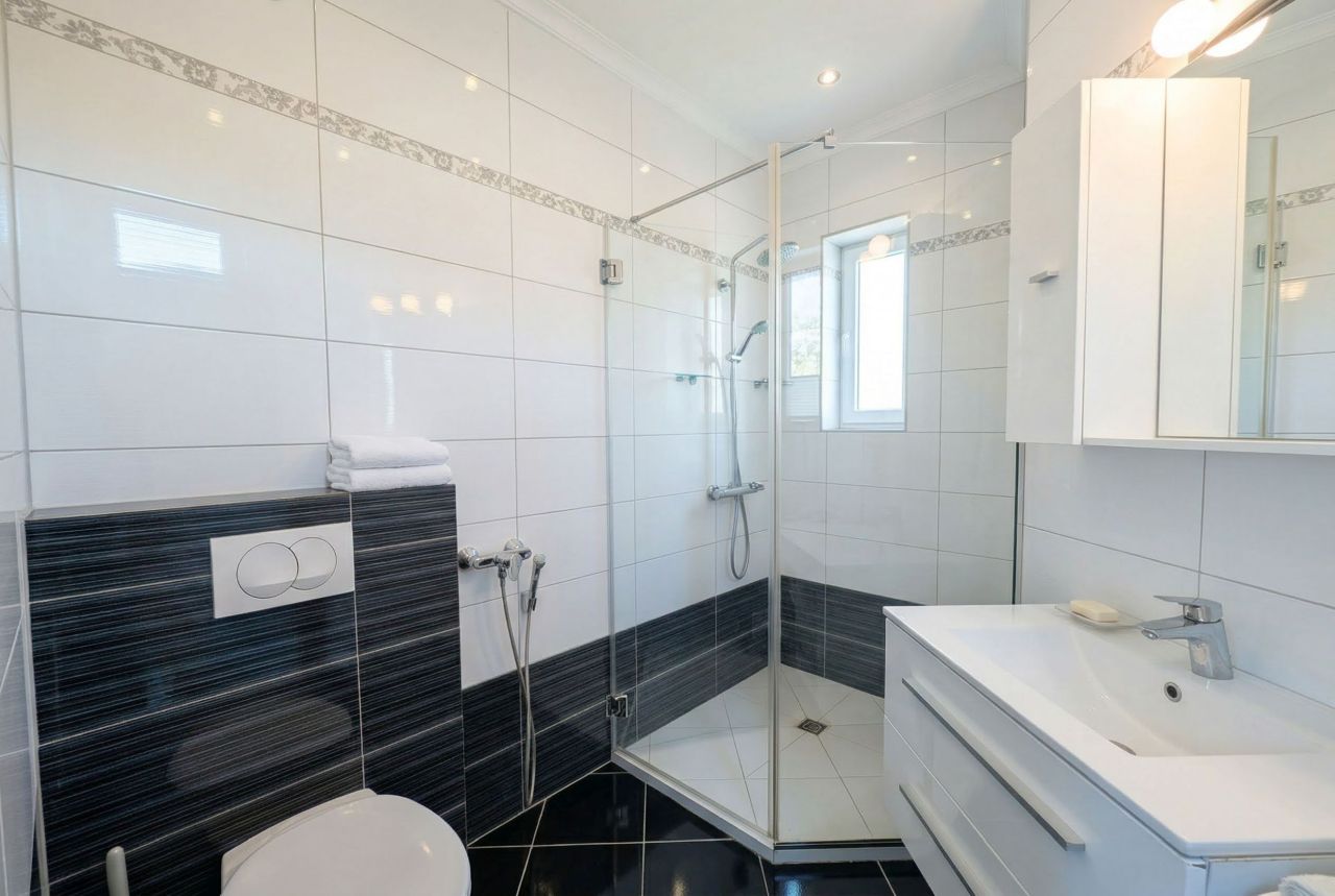 Квартира в Бечичи, Черногория, 65 м² - фото 6