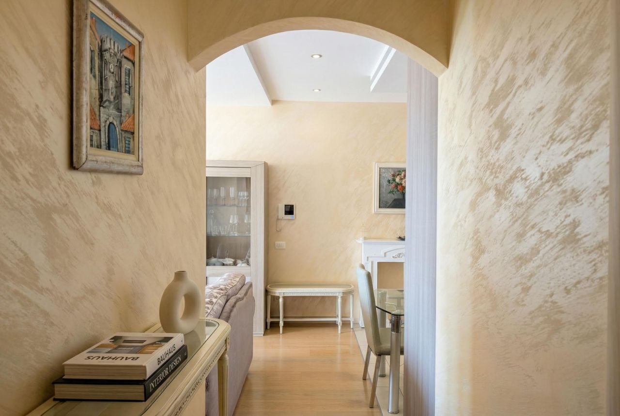 Квартира в Бечичи, Черногория, 65 м² - фото 8